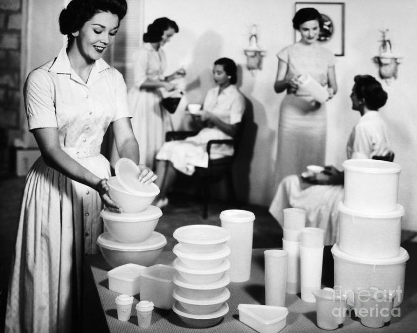 1-tupperware-party-1950s-granger