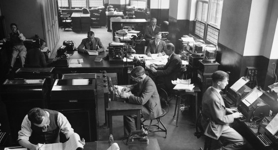 20150930-shafer-oldnewsroomtrustmedia-ap